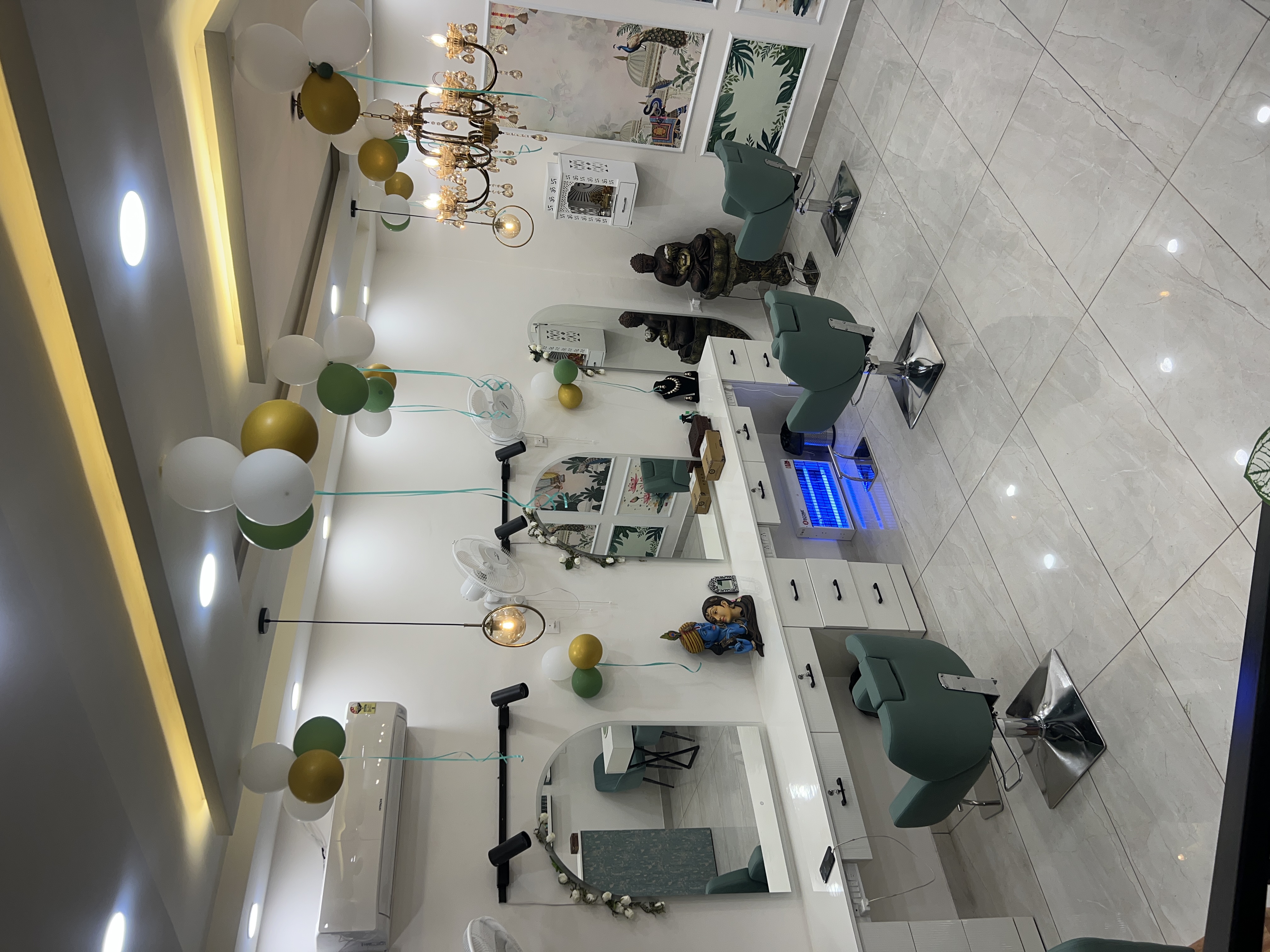 Salon Service